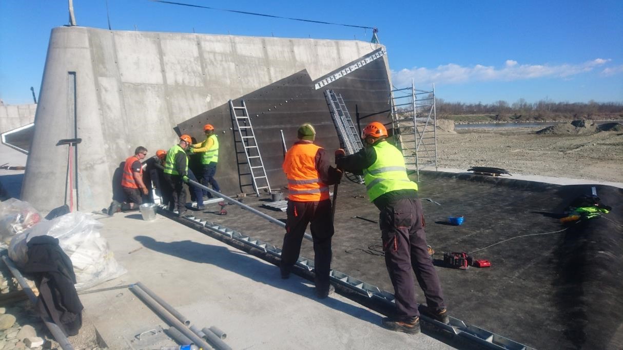 Dam Installation